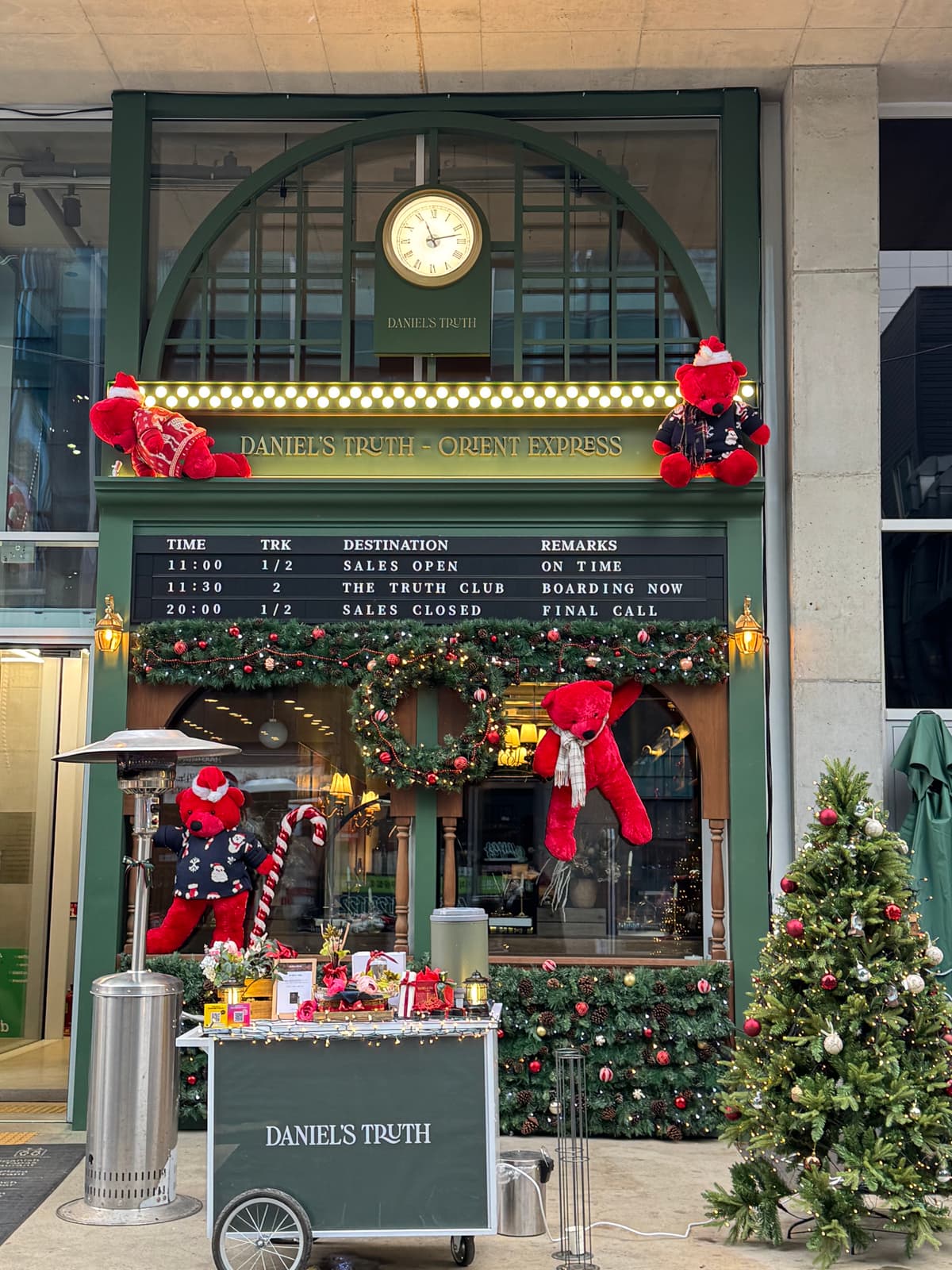 100만 유튜버도 포기한 성수동 골목